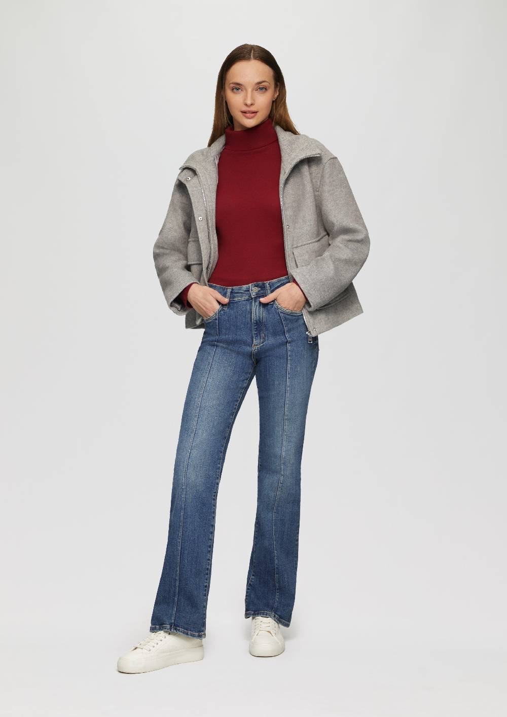 s.Oliver Jeans Flare / Slim Fit / Mid Rise / Flared Leg / mit Nahtdetail Heißer Verkauf
