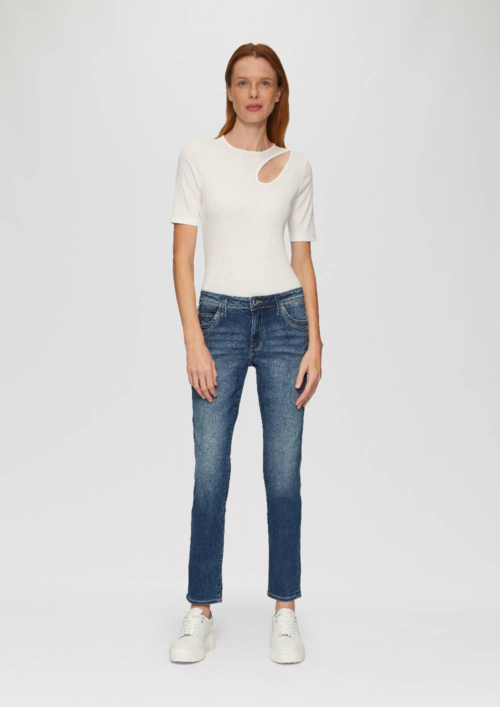 s.Oliver Jeans Betsy / Slim Fit / Mid Rise / Slim Leg / mit Zipp-Detail Top Angebot