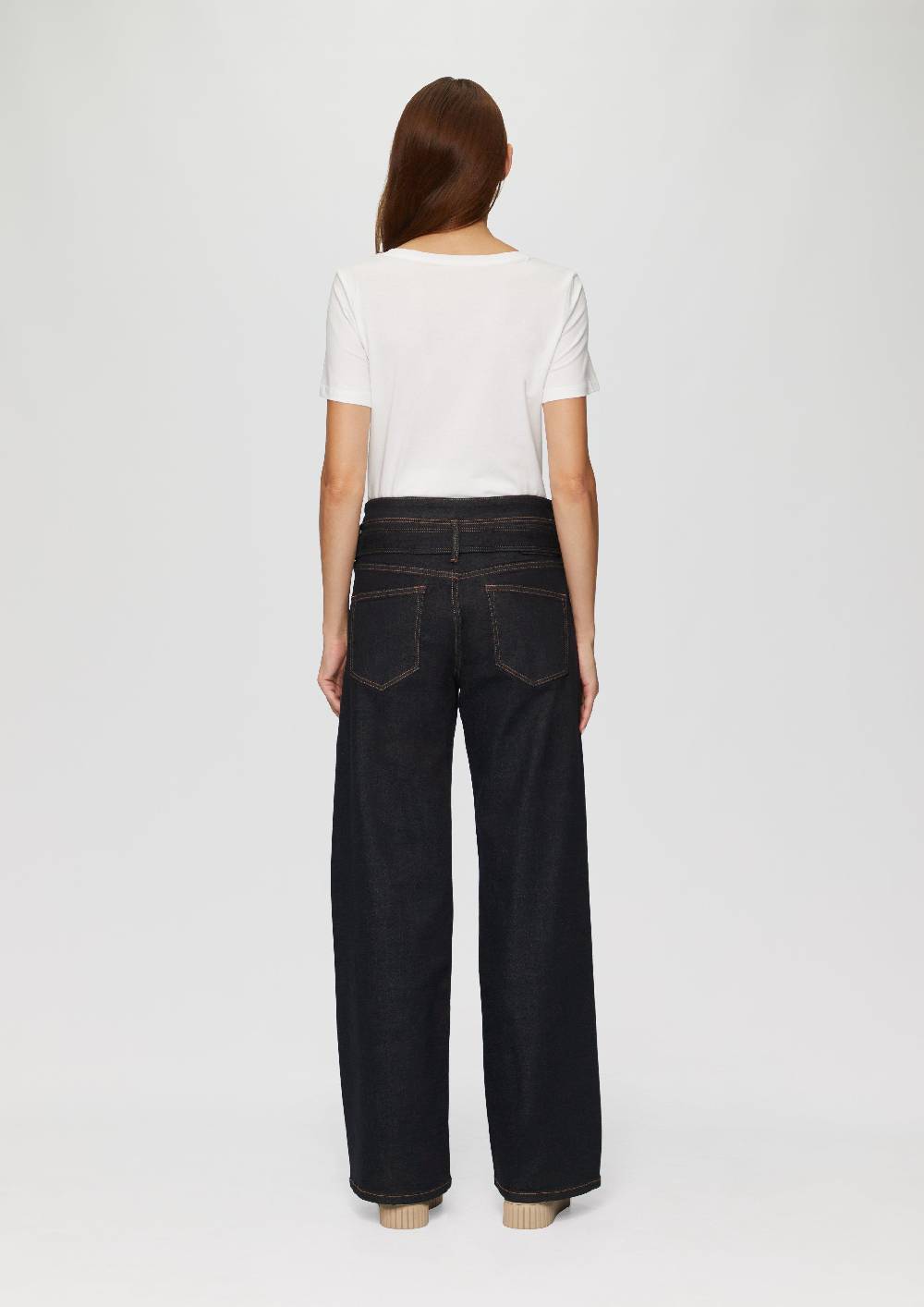 s.Oliver Jeans Suri/Regular Fit/High Rise/Wide Leg / mit Textilgürtel Letzter Tag