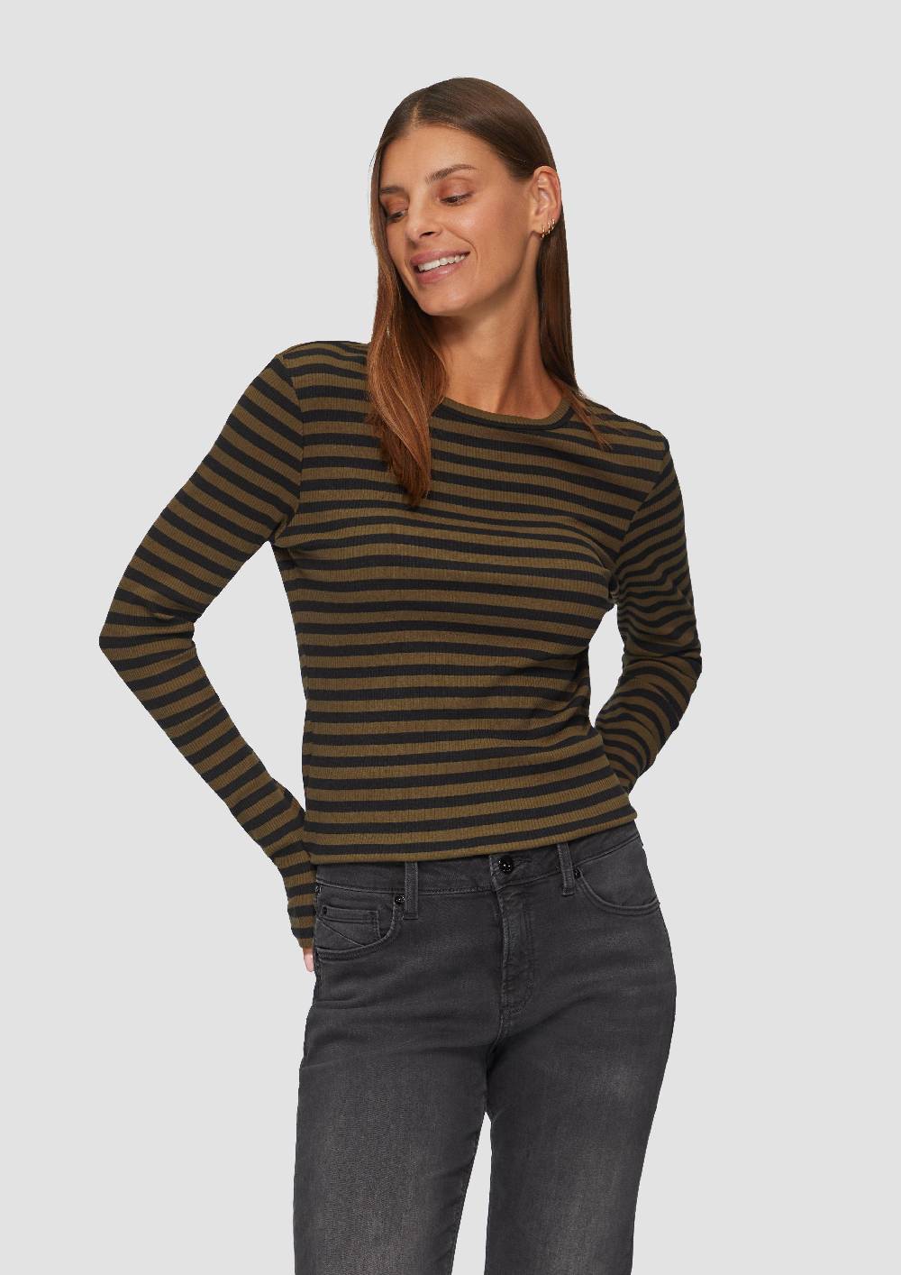 s.Oliver Geripptes Longsleeve im Slim Fit Nur für heute