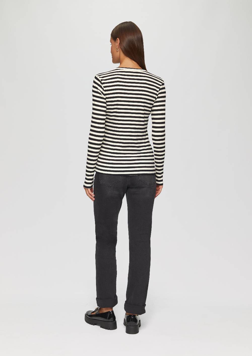 s.Oliver Geripptes Longsleeve im Slim Fit Vierteljährliche Förderung