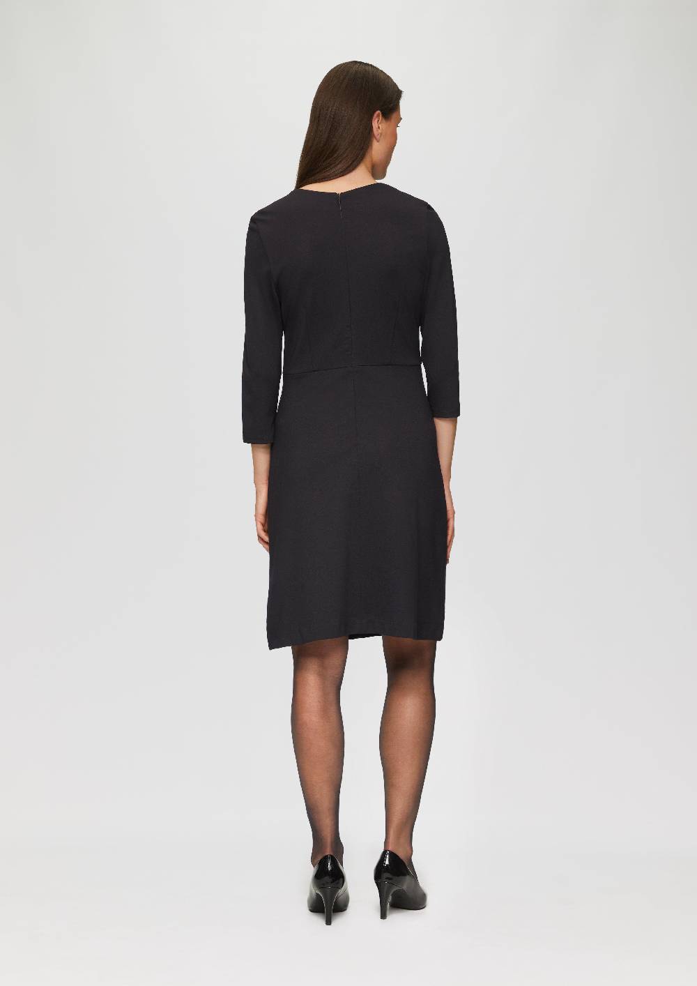 s.Oliver Kleid aus Interlockjersey mit Raff-Details Hotsell