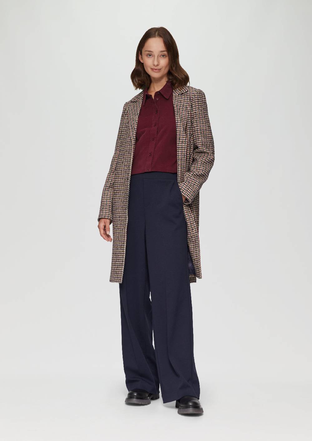 s.Oliver Cordbluse im Relaxed Fit mit Naht-Details Blitzverkäufe