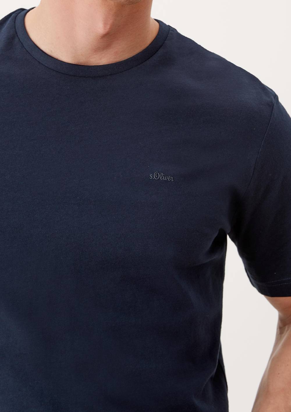 s.Oliver T-Shirt mit kleinem Logo-Print Fabrik Onlineshop