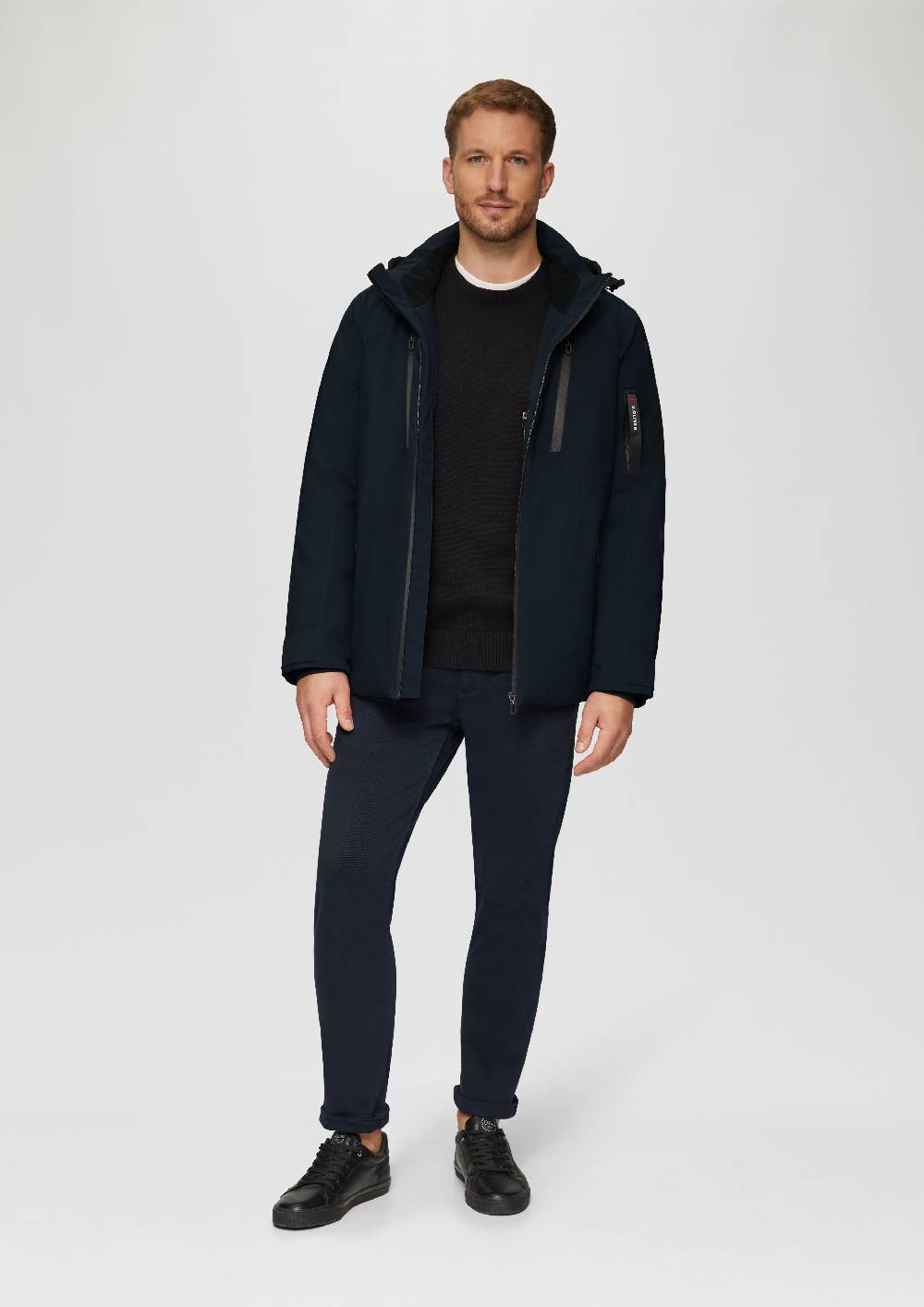 s.Oliver Wasserabweisende Jacke mit Kapuze und Zip-Details Begrenzt auf 3 Tage