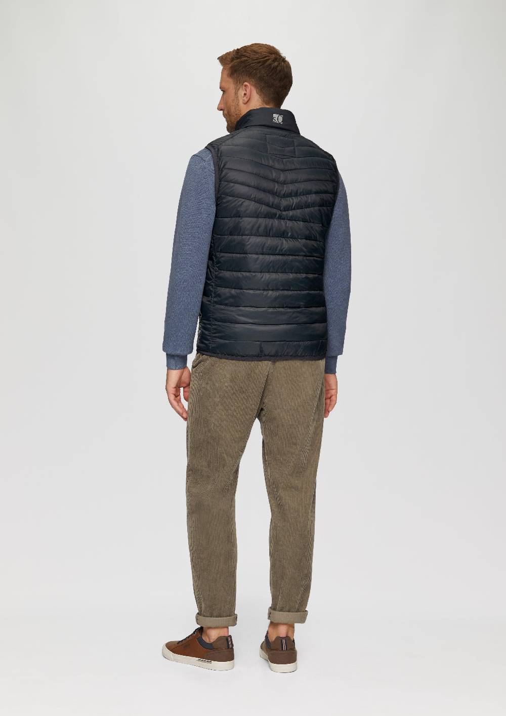 s.Oliver Leicht wattierte Steppweste aus recyceltem Polyester Angebote