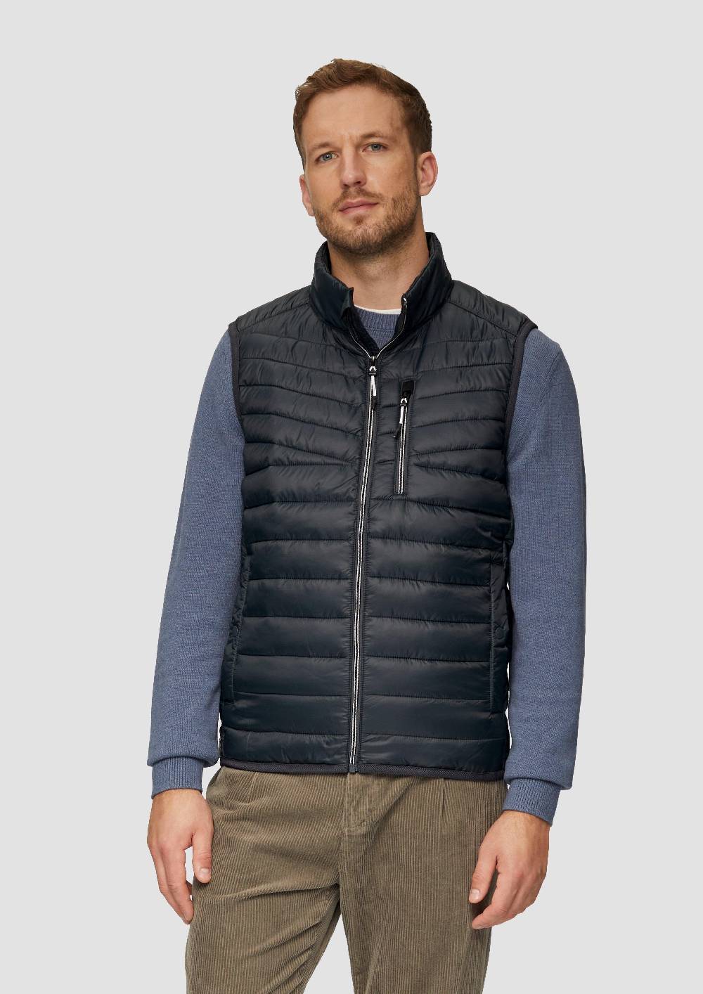 s.Oliver Leicht wattierte Steppweste aus recyceltem Polyester Angebote