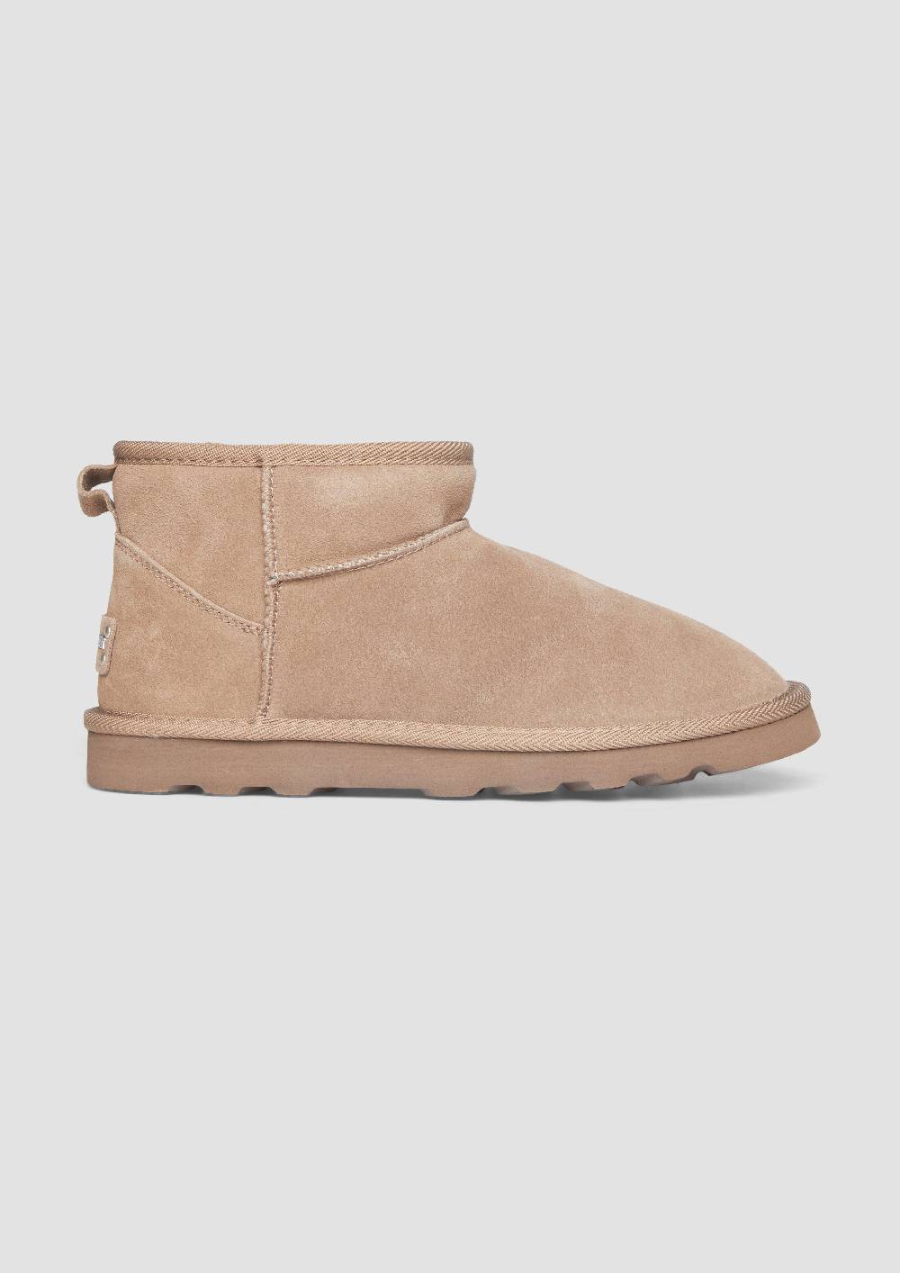 s.Oliver Flache Stiefel aus Leder Exklusivangebot