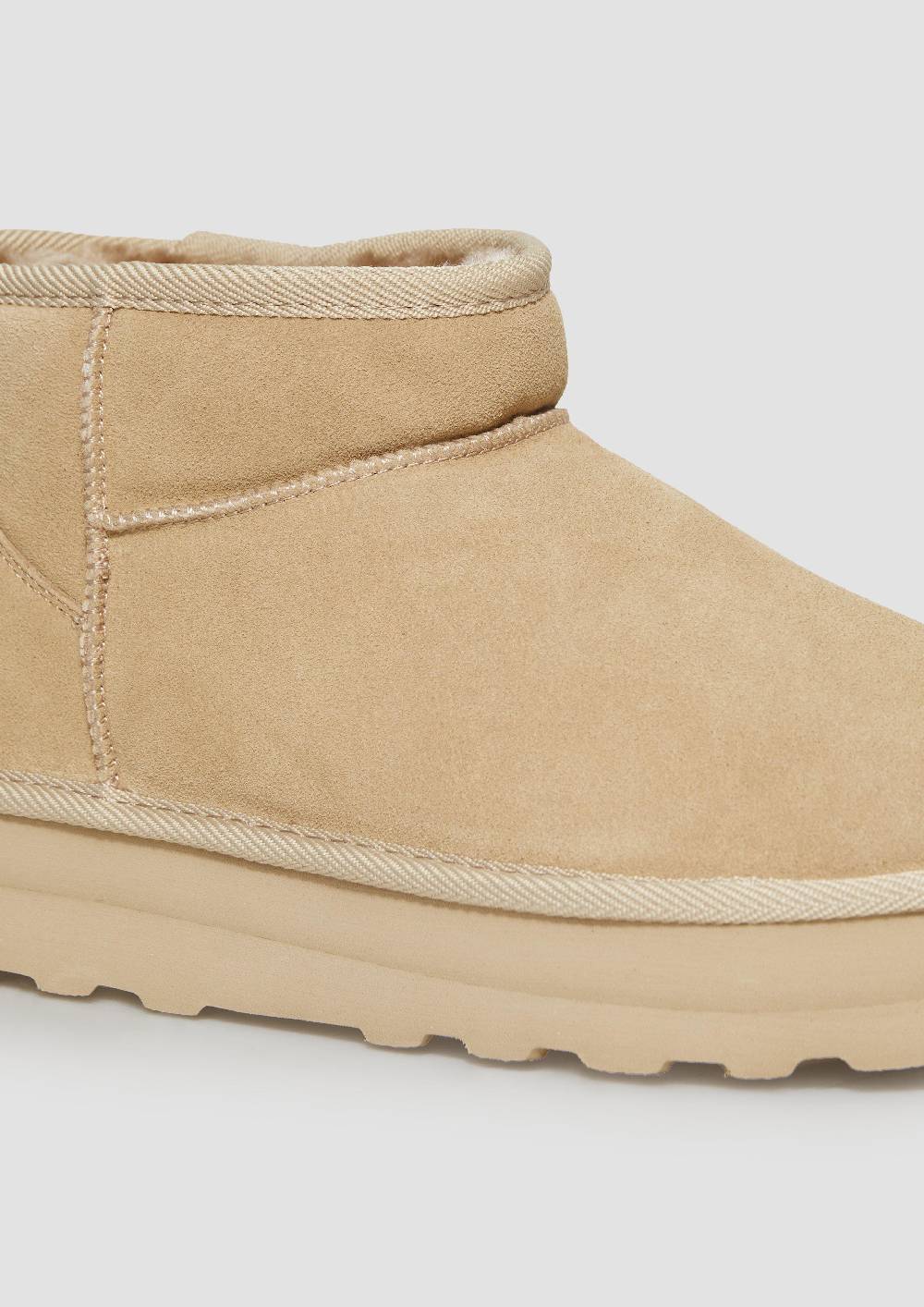 s.Oliver Stiefel mit Teddyplüsch-Futter Tägliche Deals
