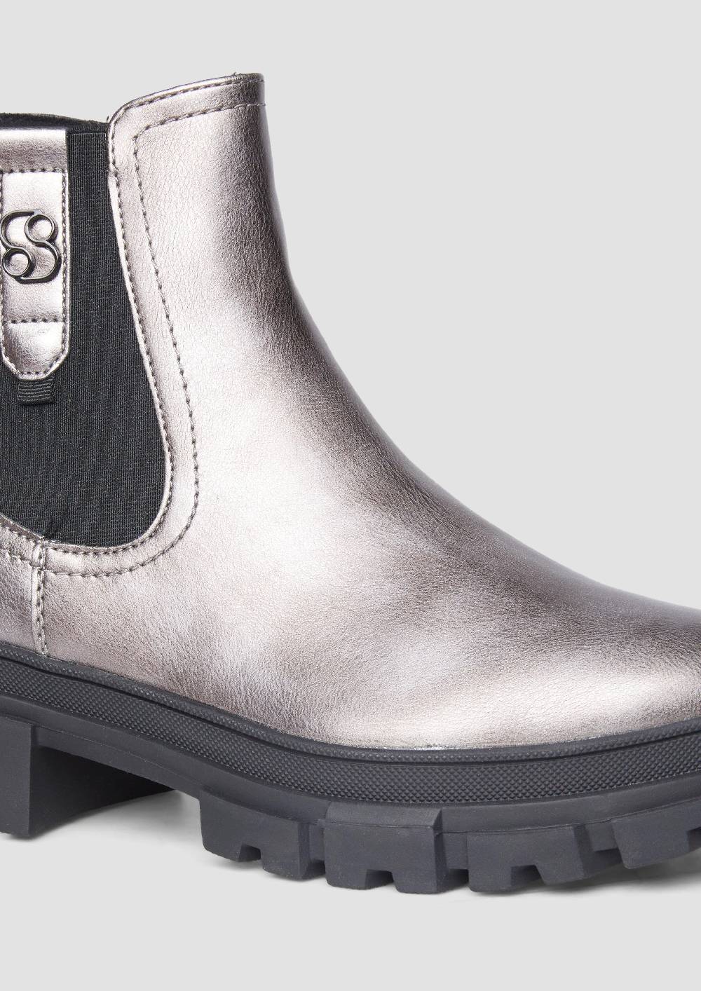 s.Oliver Chelsea Boots mit Logo-Detail Bis zu 65% Rabatt