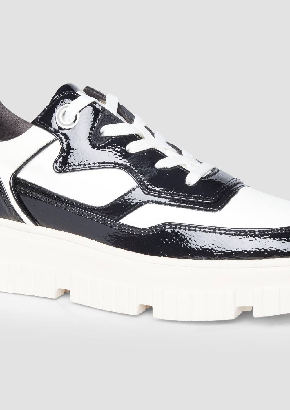 s.Oliver Sneaker im sportiven Look Speichern exportieren