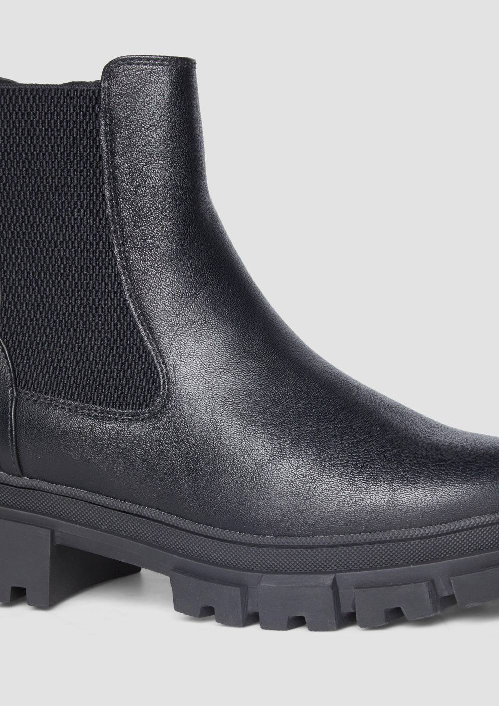 s.Oliver Chelsea Boots mit Kontrast-Detail Rabatte dieses Monats