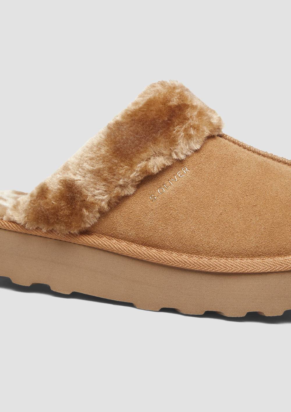 s.Oliver Pantoletten im Angebot