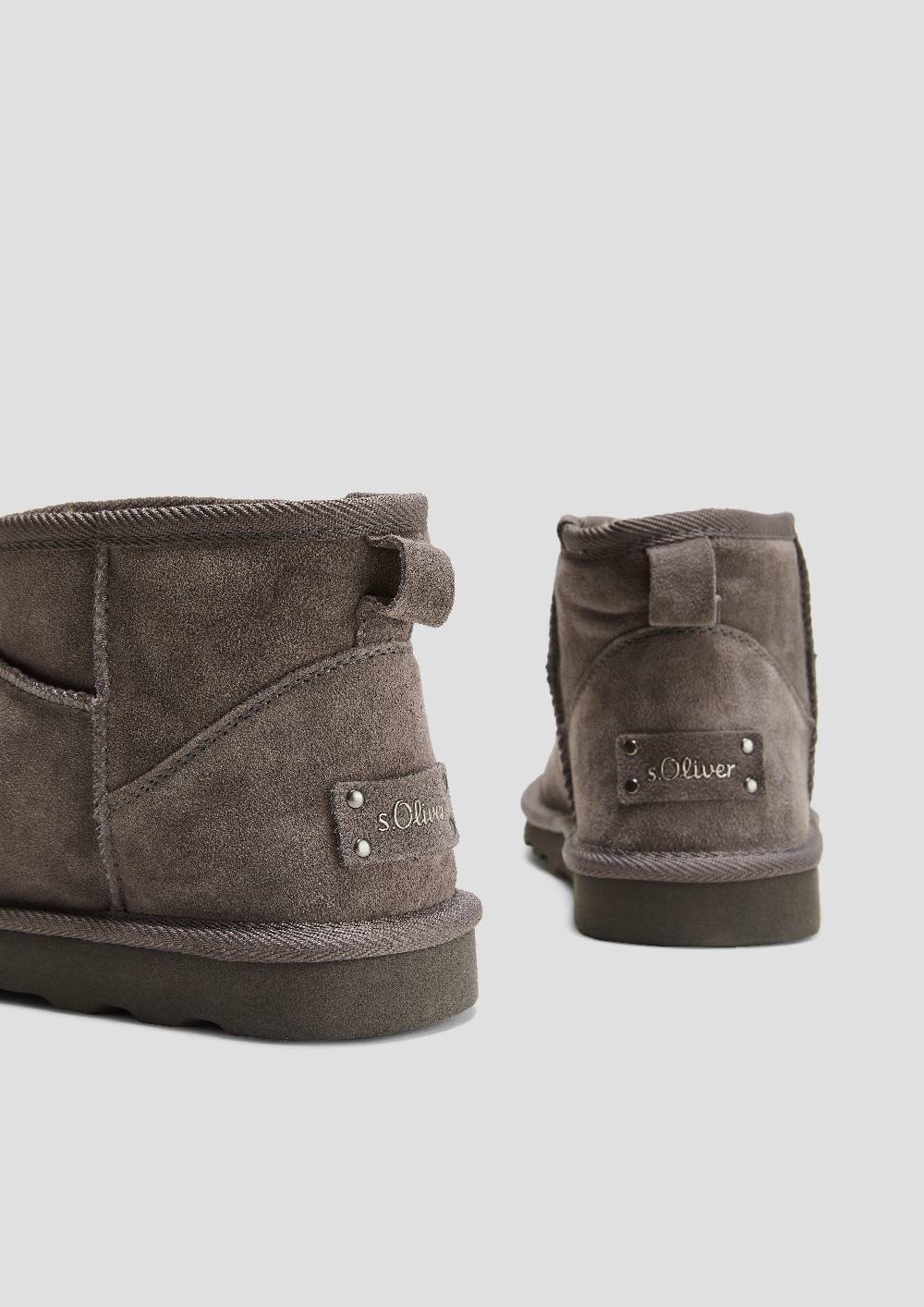 s.Oliver Flache Stiefel aus Leder Großer Ausverkauf