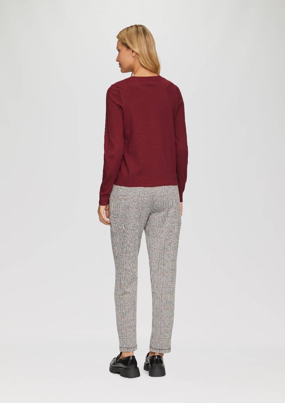 s.Oliver Weicher Pullover mit Rundhalsausschnitt aus Viskosemix Valentinstagsangebot