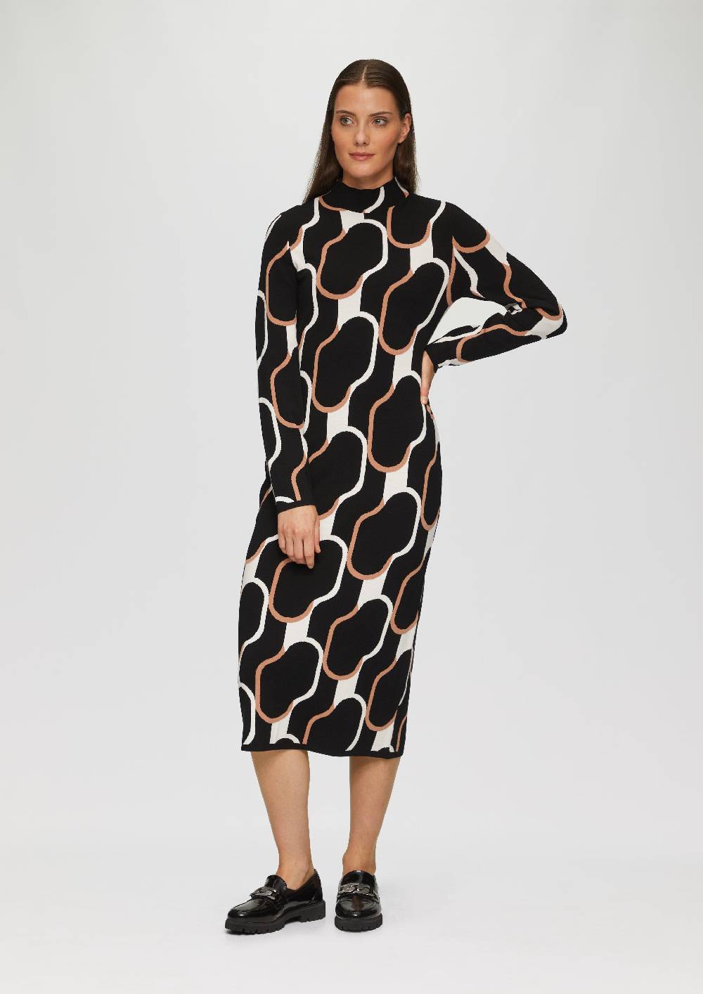 s.Oliver Strick-Kleid mit Stehkragen Zeitlich begrenztes Angebot