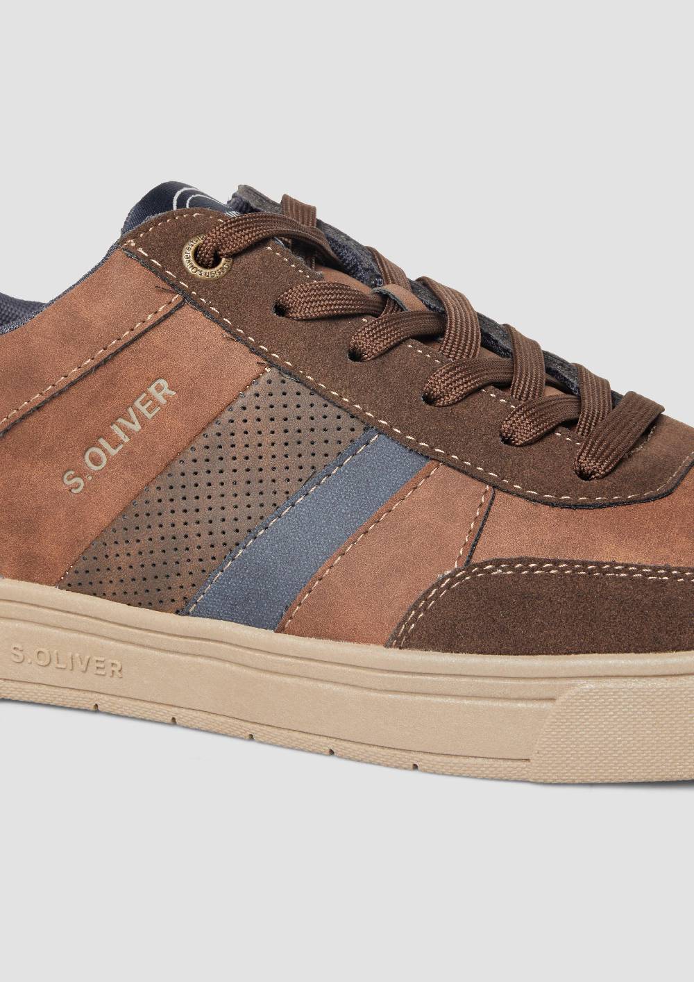 s.Oliver Sneaker in Leder-Optik Räumungsverkauf