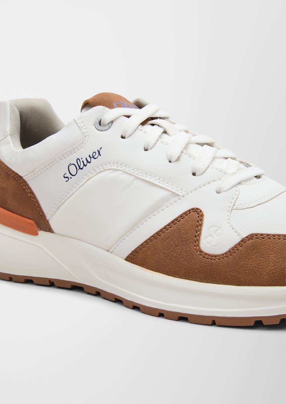 s.Oliver Sneaker mit Kontrast-Details Super Sparpreis