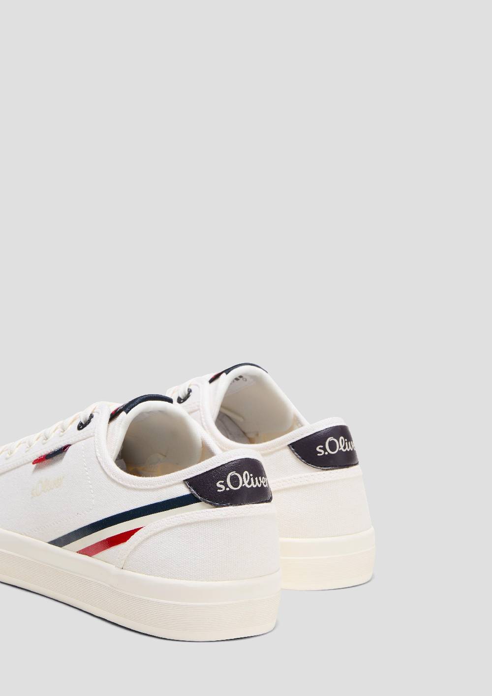 s.Oliver Sneaker mit Kontrast-Details und Logo Letzte 2 Tage