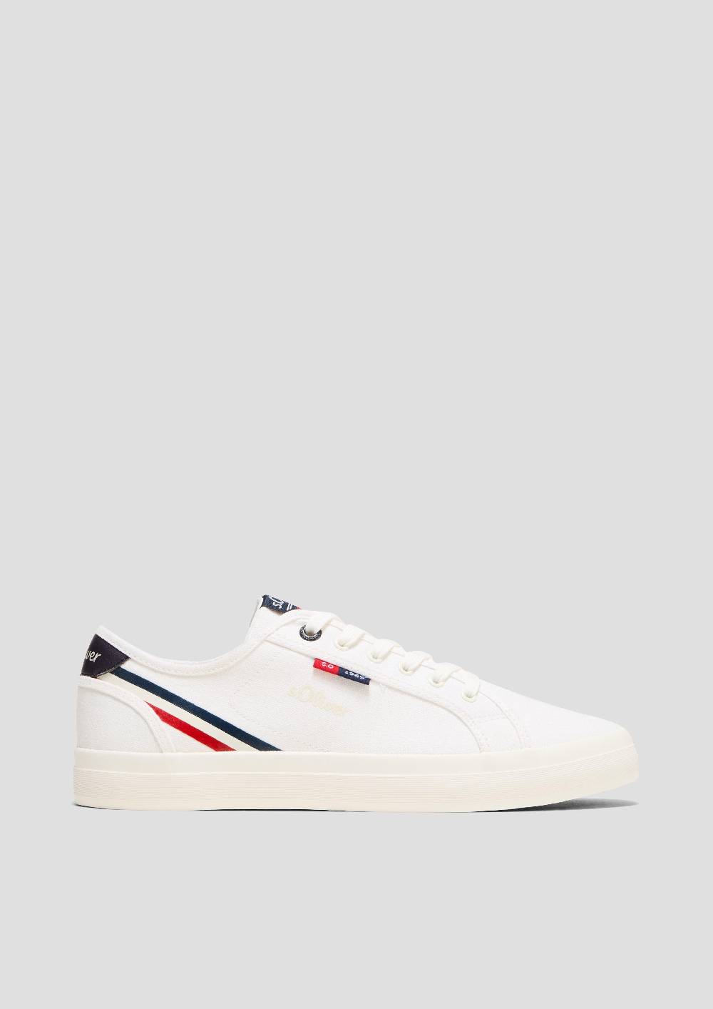 s.Oliver Sneaker mit Kontrast-Details und Logo Letzte 2 Tage