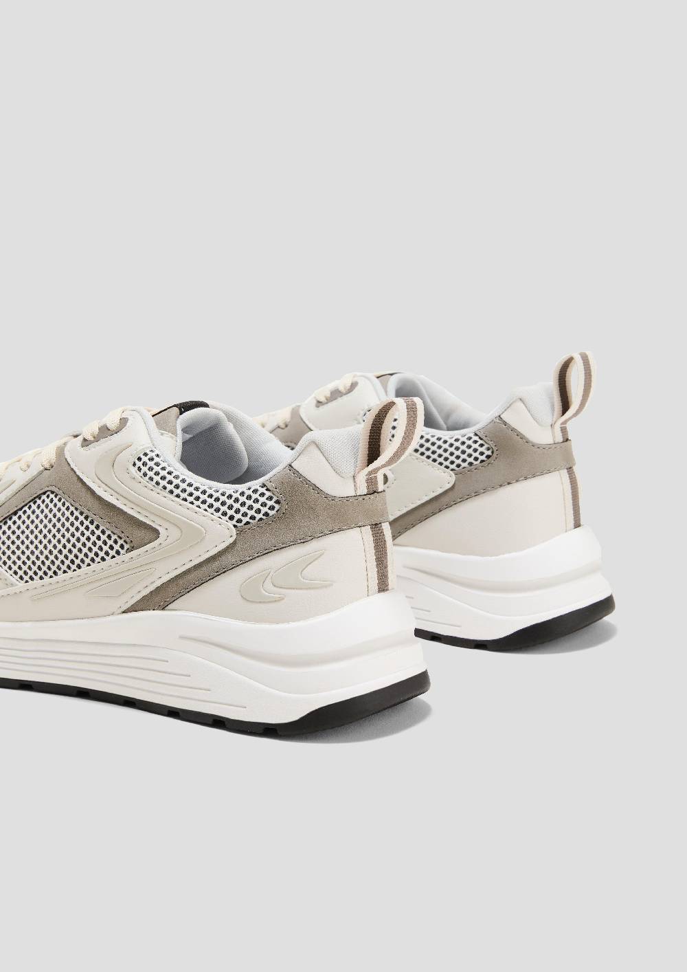 s.Oliver Sportlicher Sneaker mit Mesh Hotsell