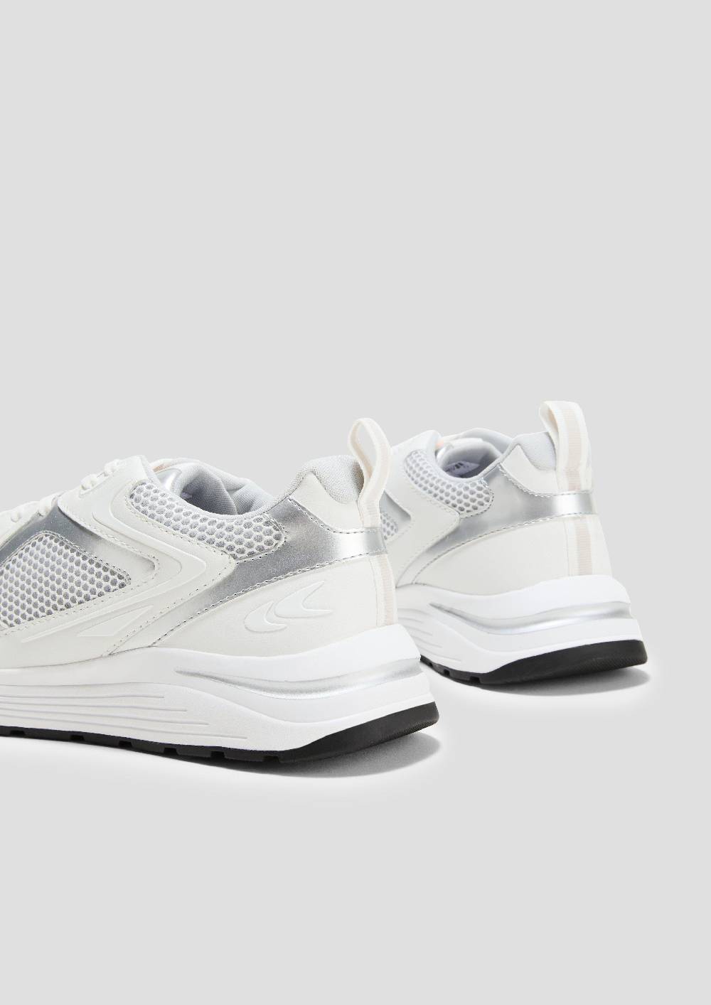 s.Oliver Sportlicher Sneaker mit Mesh Jubiläumsangebot