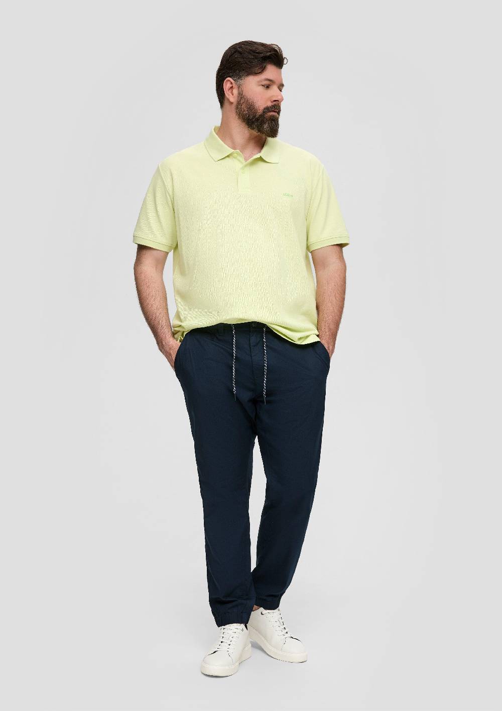 s.Oliver Baumwoll-Hose mit elastischem Bund und Print-Detail Letzte 3 Tage