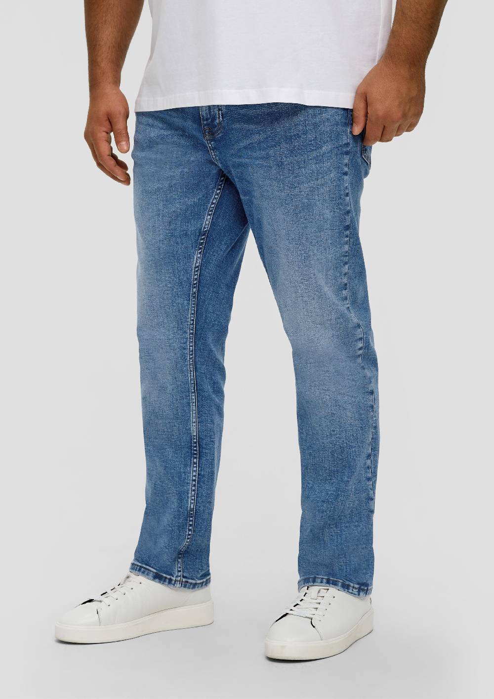s.Oliver Jeans Casby / Relaxed Fit / Mid Rise / Straight Leg Neueste Stile