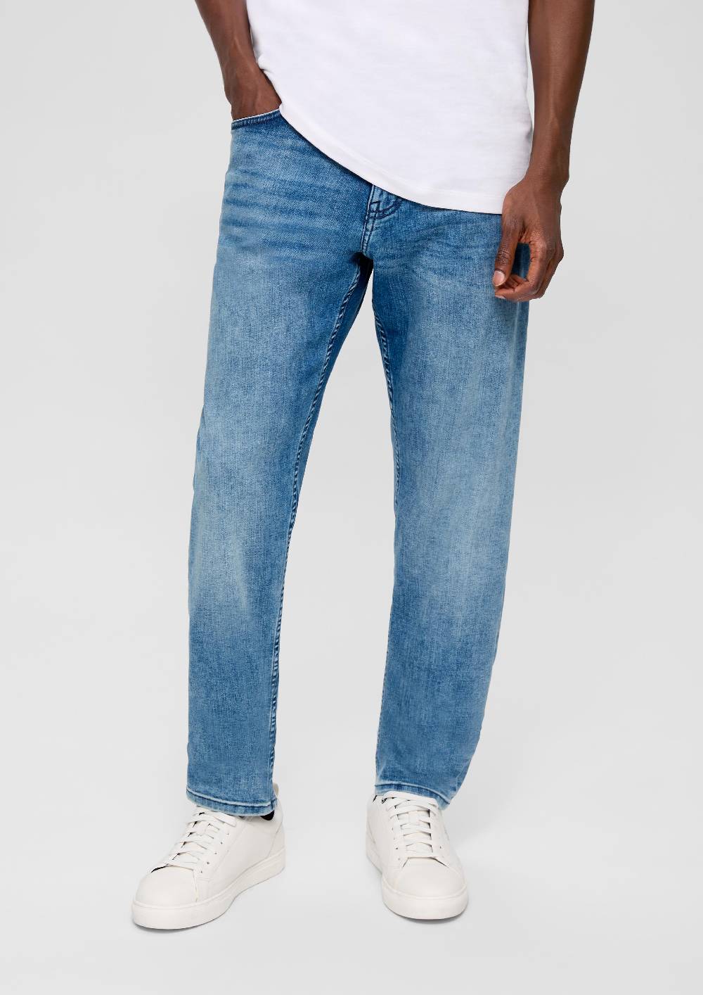 s.Oliver Jeans Mauro / Regular Fit / High Rise / Tapered Leg Riesige Rabatte