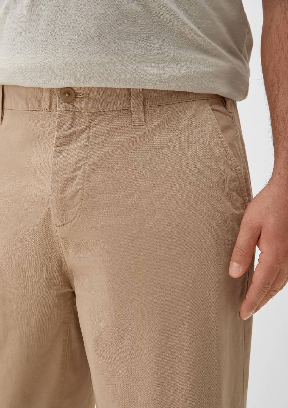 s.Oliver Relaxed: Bermudas aus Baumwollstretch im Angebot