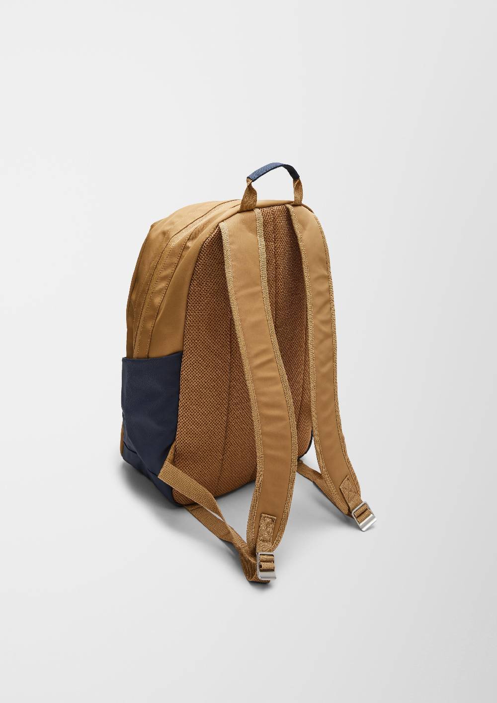 s.Oliver Nylon-Rucksack mit Laptopfach Bis zu 65% Rabatt