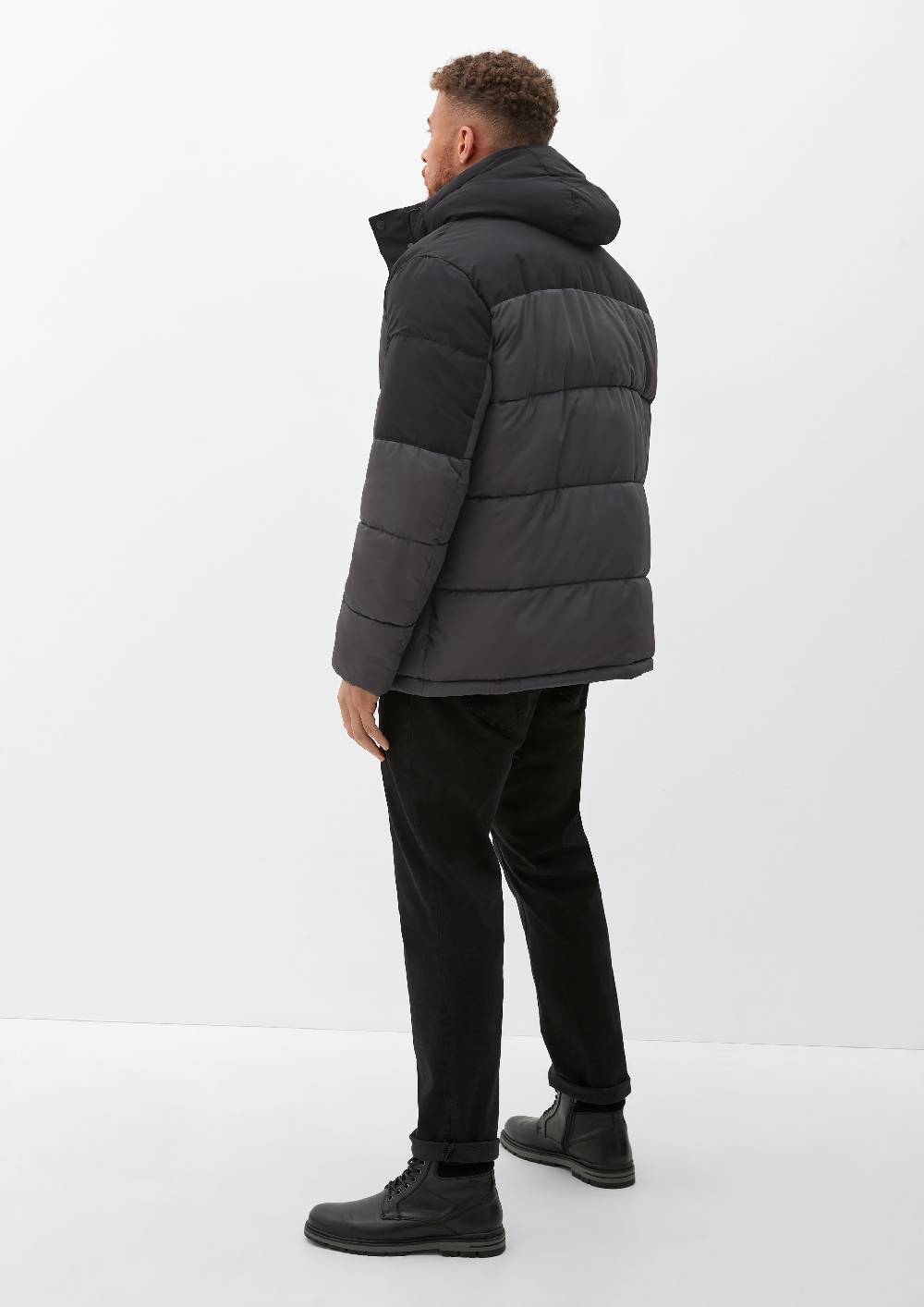 s.Oliver Steppjacke mit Kapuze Vierteljährliche Förderung