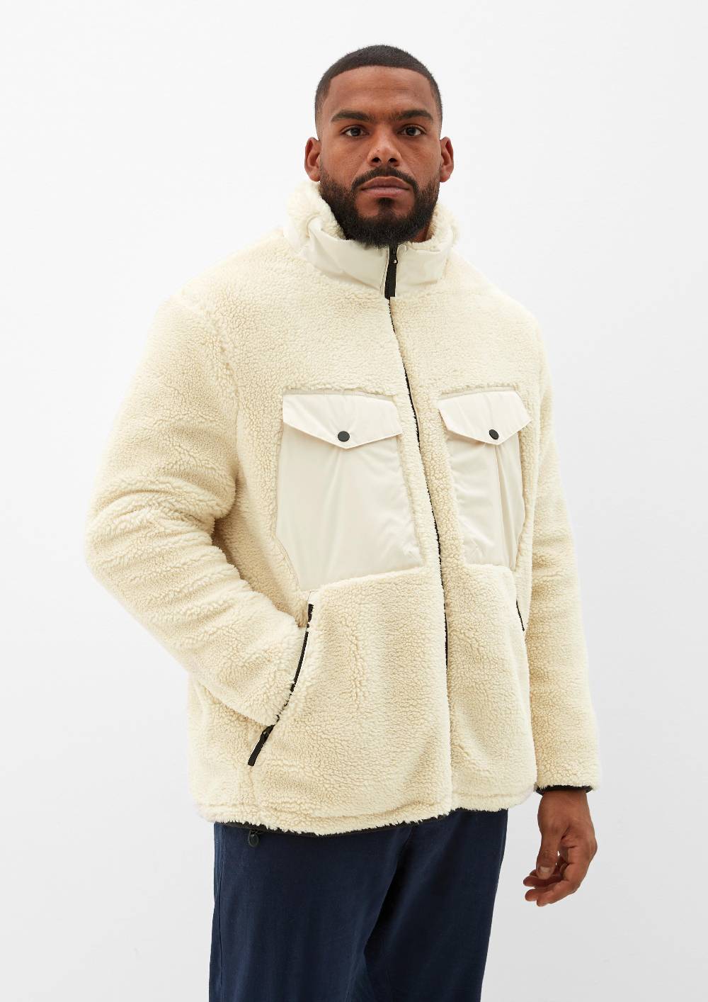 s.Oliver Jacke aus Teddyplüsch Discount Store für neue Produkte
