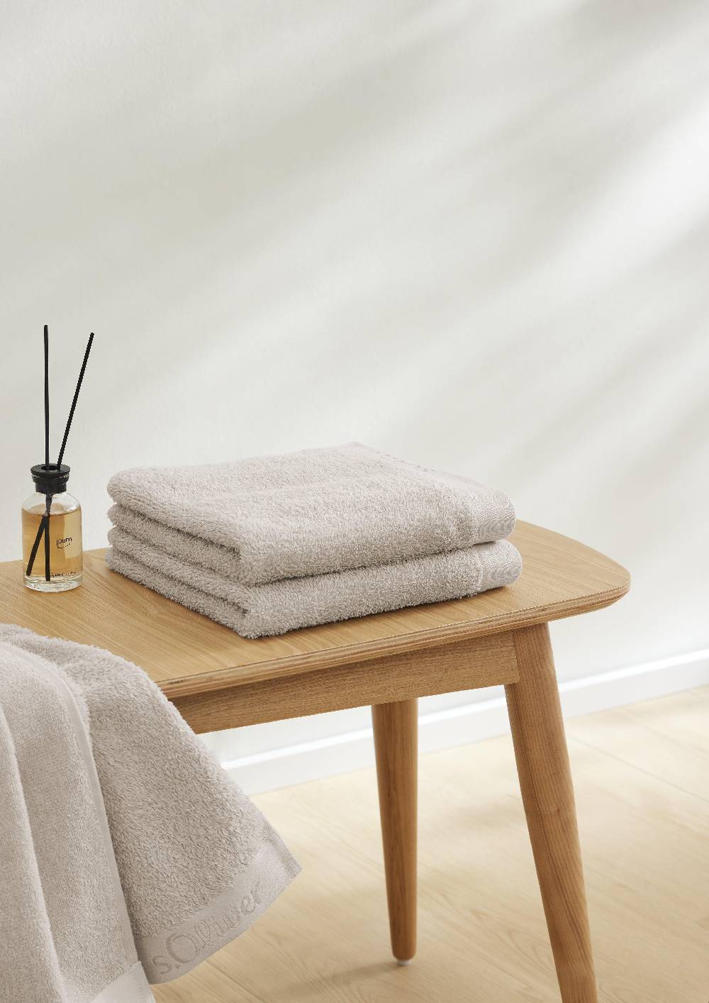 s.Oliver Handtuch aus reiner Baumwolle Cyber Monday