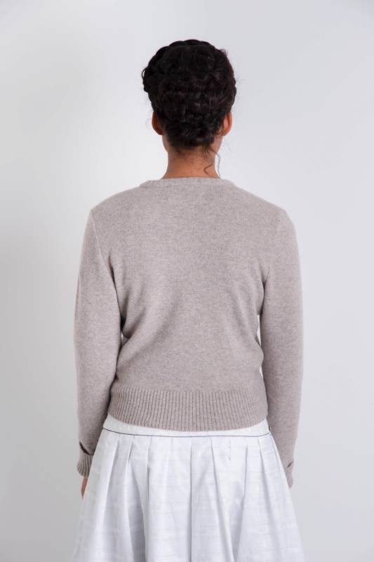 Rockmacherin Käthe light Strickjacke lehm 2025